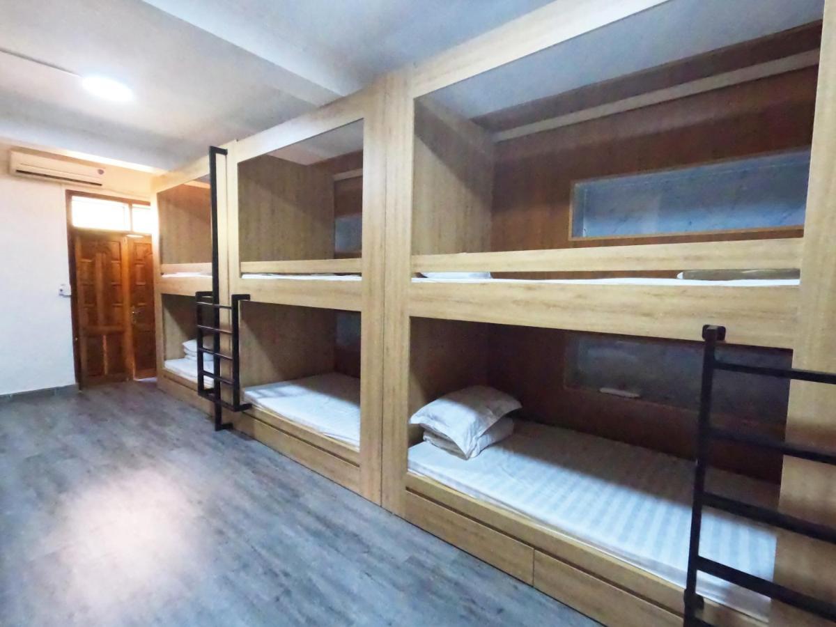 Hoang Anh Hostel Meo Vac 外观 照片