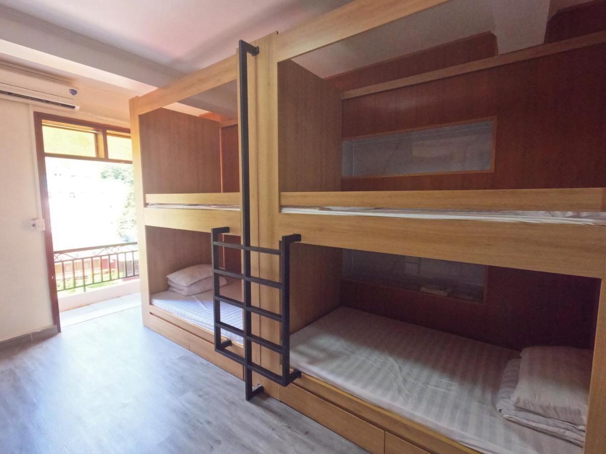Hoang Anh Hostel Meo Vac 外观 照片